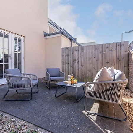 Elliot Oliver - 2 Bedroom Garden Apartment With Parking Cheltenham Extérieur photo